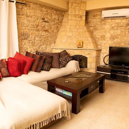 Salamiou Stone House Villa Paphos Bagian luar foto