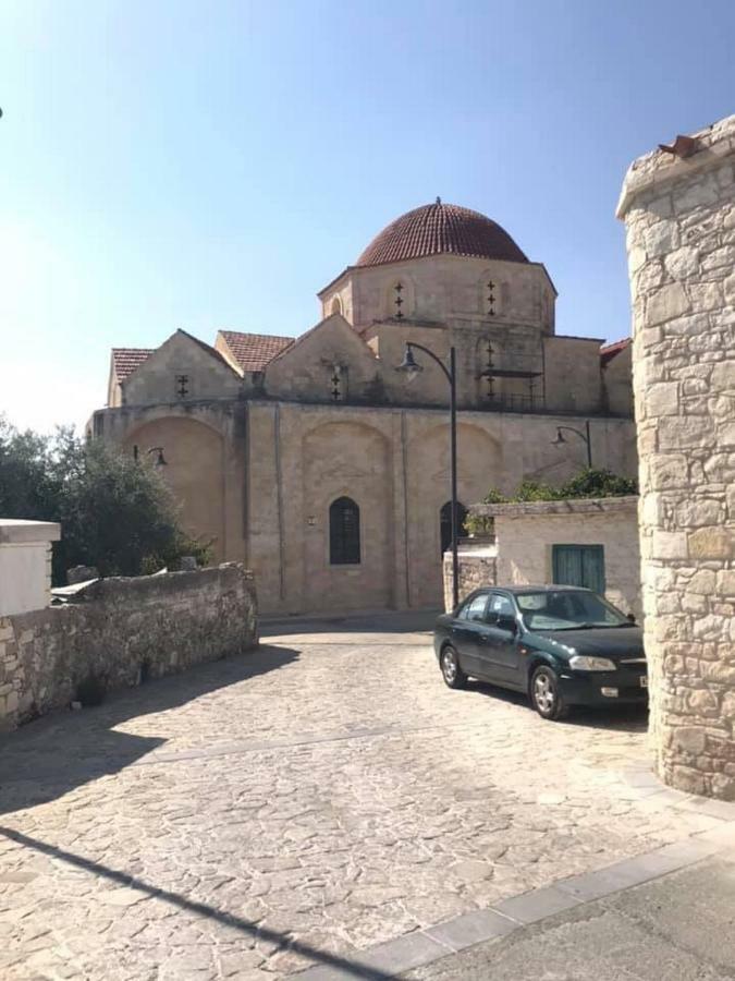 Salamiou Stone House Villa Paphos Bagian luar foto