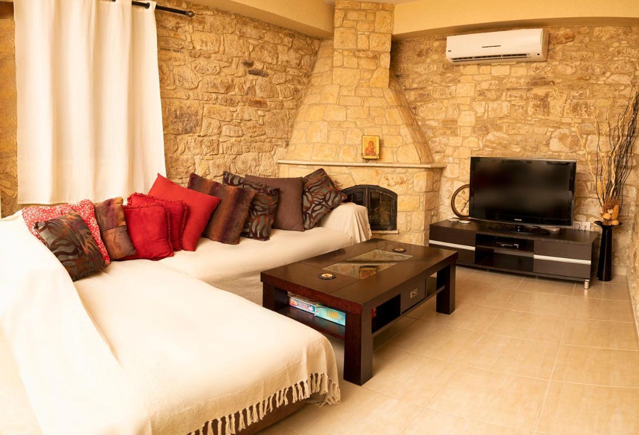 Salamiou Stone House Villa Paphos Bagian luar foto