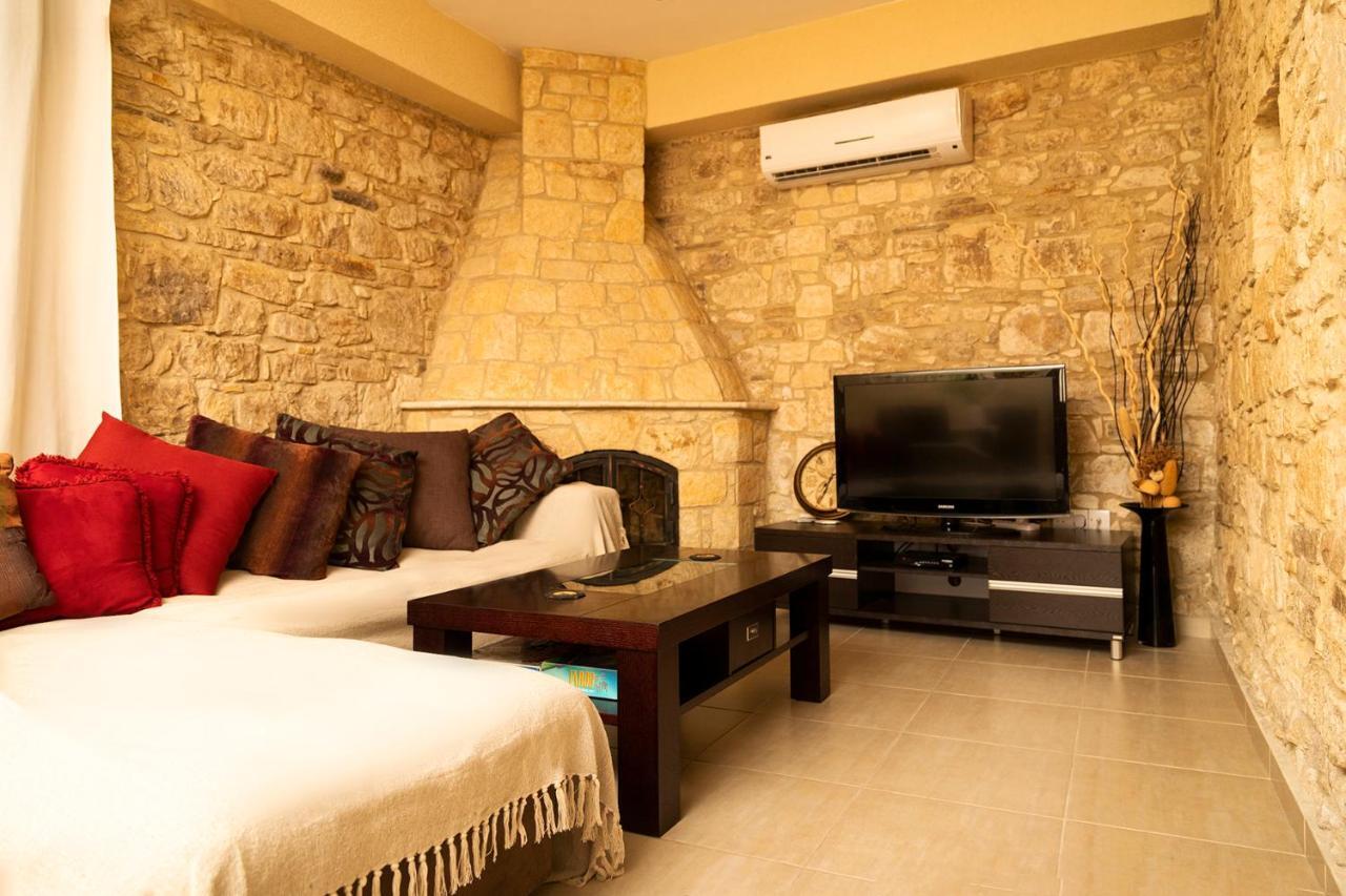 Salamiou Stone House Villa Paphos Bagian luar foto